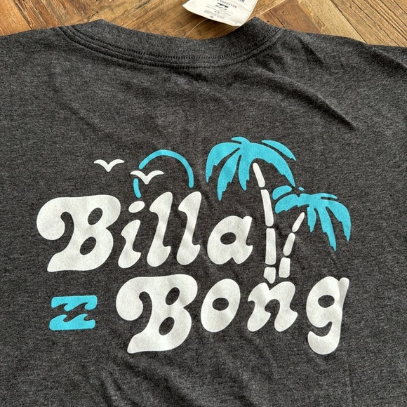 🔥BILLABONG & QUIKSILVER 4 T-SHIRT BUNDEL NEW WITH TAGS - Picture 2 of 5